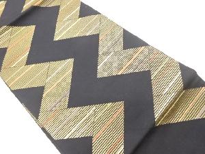 檜垣に横段模様織出し名古屋帯